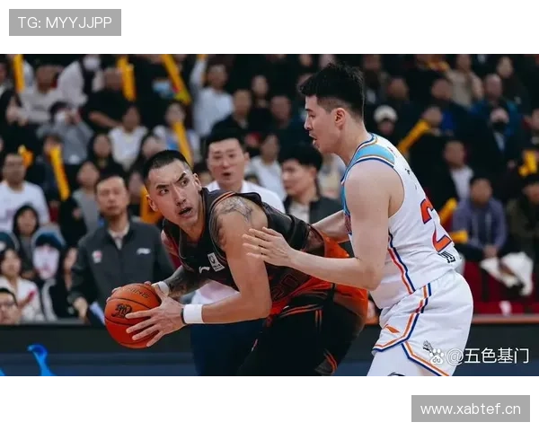 西安篮球队个人能力引发热议球迷对球员表现褒贬不一 西安篮球队个人能力引发热议球迷对球员表现褒贬不一