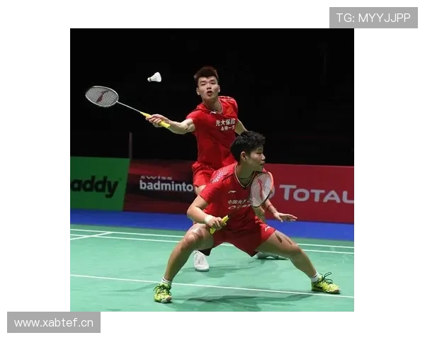 南京羽毛球队进攻体系解析与战术运用探讨