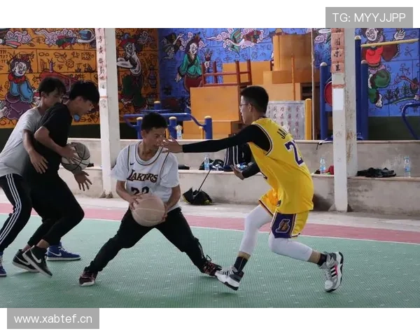 篮球与足球的巅峰对决明星相遇共话运动梦想与人生哲学