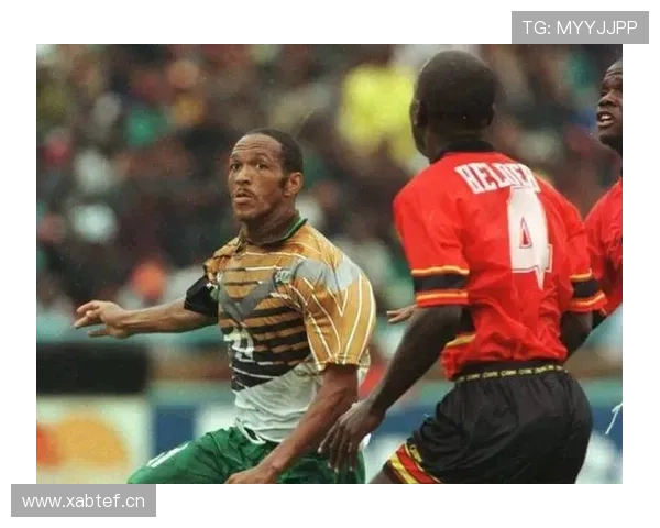 意大利足球明星坏小子的传奇人生与场外风波揭秘